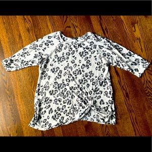 Leopard print top